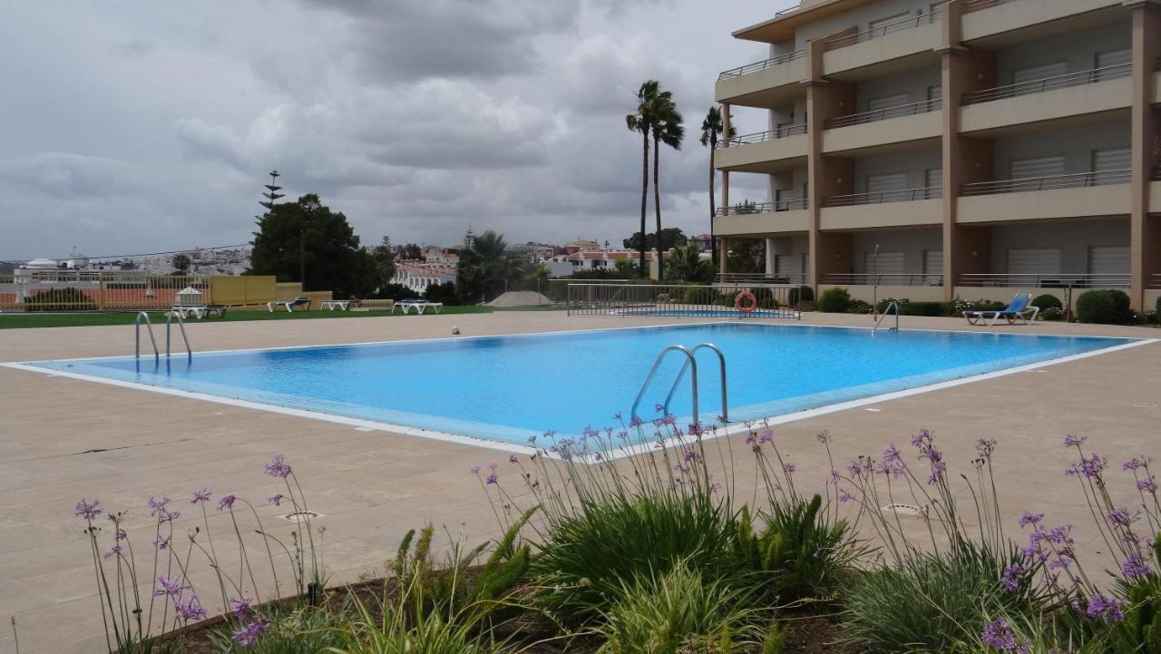 Beach Front Apartment Barracuda Albufeira Buitenkant foto